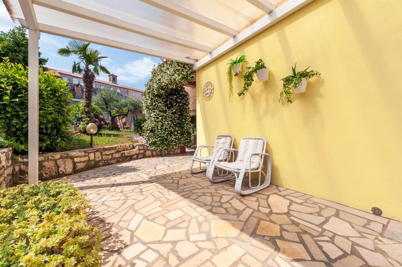 Apartment Bassano Ровин Екстериор снимка
